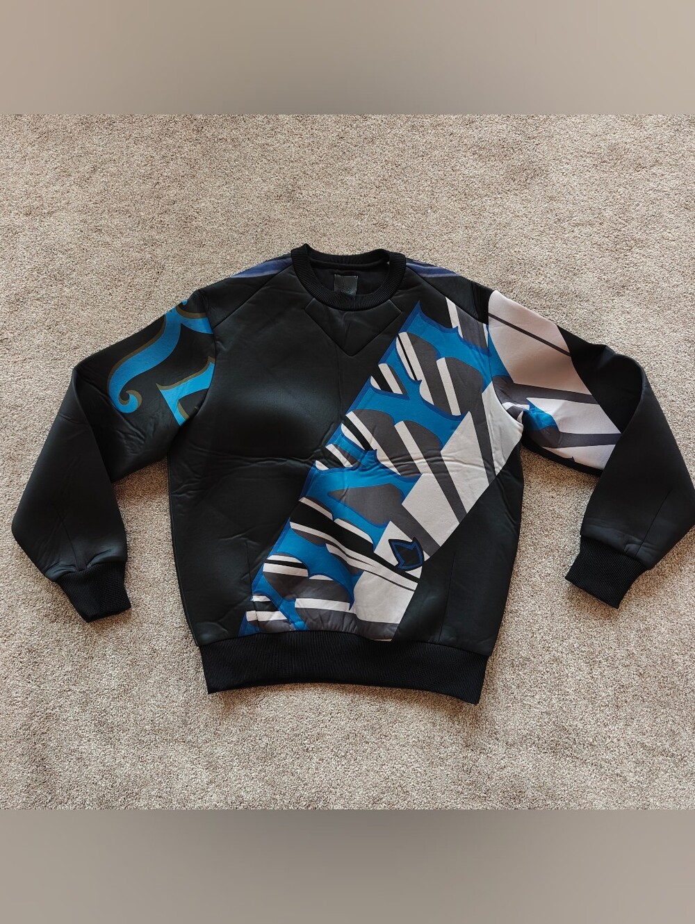 Juun.J Vinyl Neoprene Sweatshirt Graphic Graphic Print Black Blue Men's Size 50